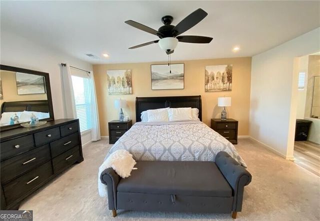 13 Candlewood Lane, Hoschton, GA 30548