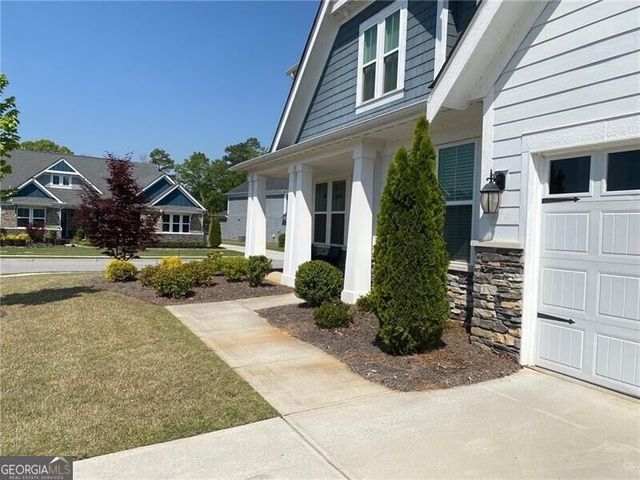 13 Candlewood Lane, Hoschton, GA 30548