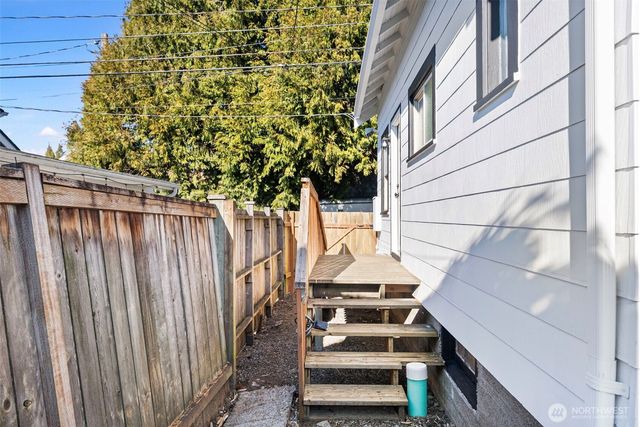 1310 S Pine Street, Tacoma, WA 98405