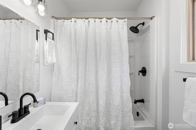 1310 S Pine Street, Tacoma, WA 98405