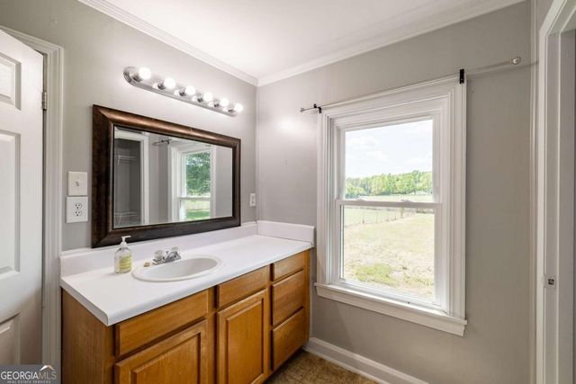 386 Sandy Creek Road, Danielsville, GA 30633