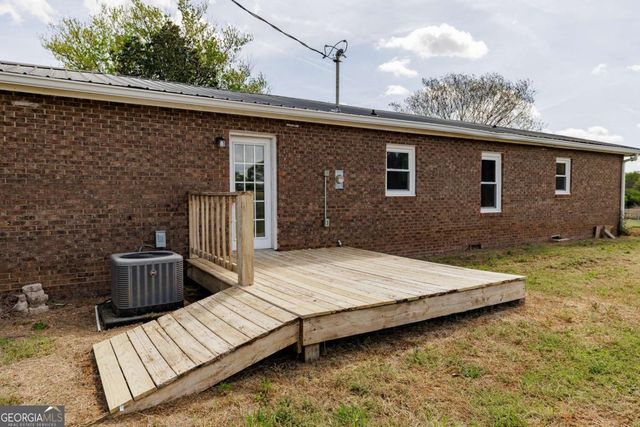 386 Sandy Creek Road, Danielsville, GA 30633