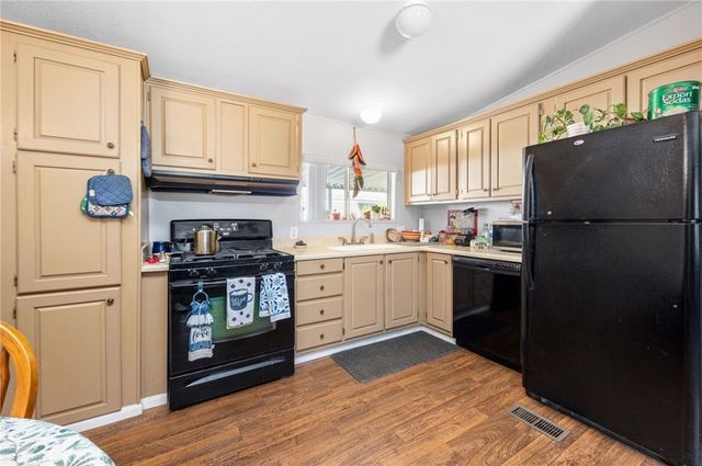24600 Mountain 136, Hemet, CA 92544
