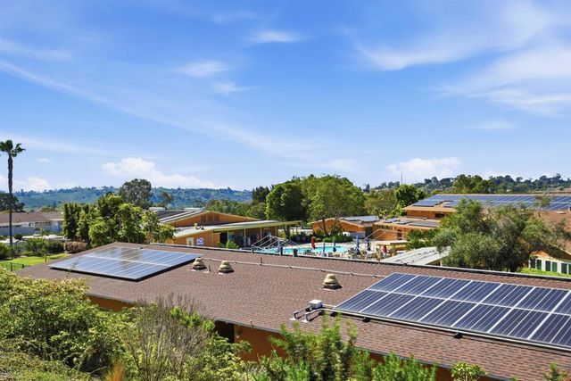 3685 Vista Campana N 30, Oceanside, CA 92057