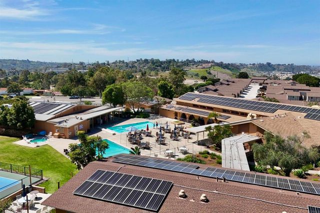 3685 Vista Campana N 30, Oceanside, CA 92057