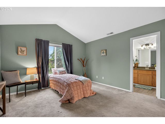 6170 Se LAKE Rd, Milwaukie, OR 97222