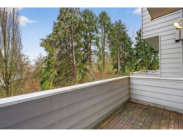 6170 Se LAKE Rd, Milwaukie, OR 97222