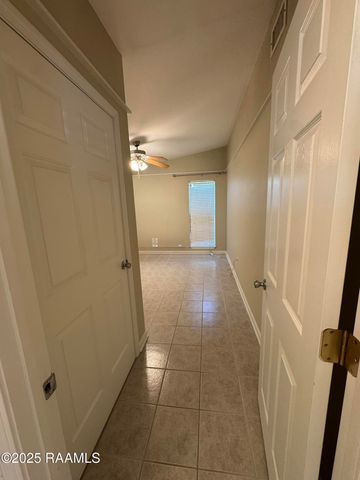 1806 S Iberia Street, New Iberia, LA 70560