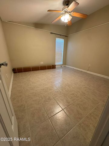 1806 S Iberia Street, New Iberia, LA 70560