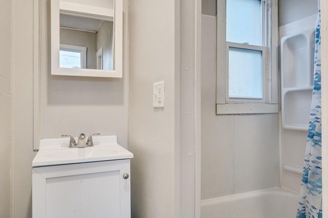 220-222 Copeland AVENUE, La Crosse, WI 54603