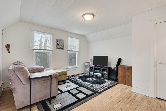 220-222 Copeland AVENUE, La Crosse, WI 54603