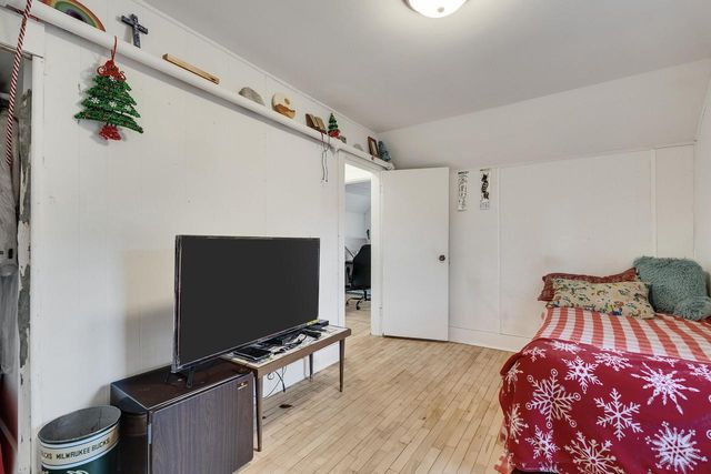 220-222 Copeland AVENUE, La Crosse, WI 54603