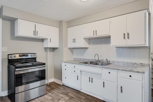 220-222 Copeland AVENUE, La Crosse, WI 54603