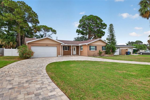 4627 VENETIAN BOULEVARD NE, St Petersburg, FL 33704