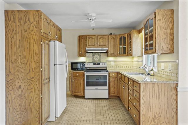 4902 Rothman Place, Monona, WI 53716