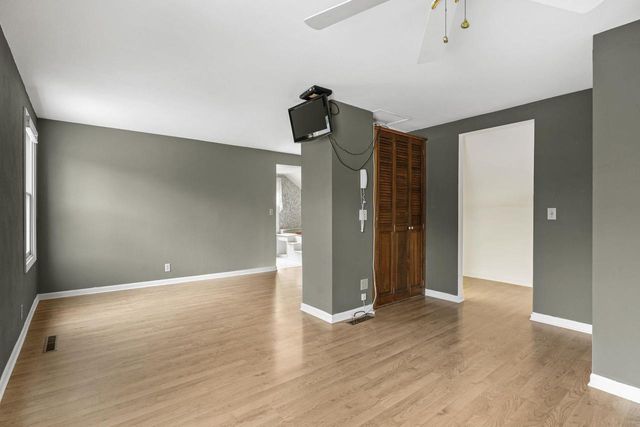 4902 Rothman Place, Monona, WI 53716