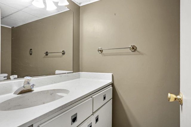 4902 Rothman Place, Monona, WI 53716