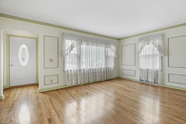 4902 Rothman Place, Monona, WI 53716