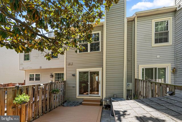 6557 CYPRESS POINT RD, Alexandria, VA 22312