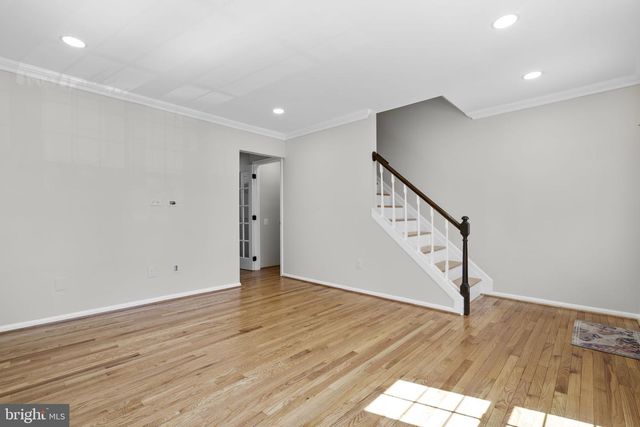 6557 CYPRESS POINT RD, Alexandria, VA 22312
