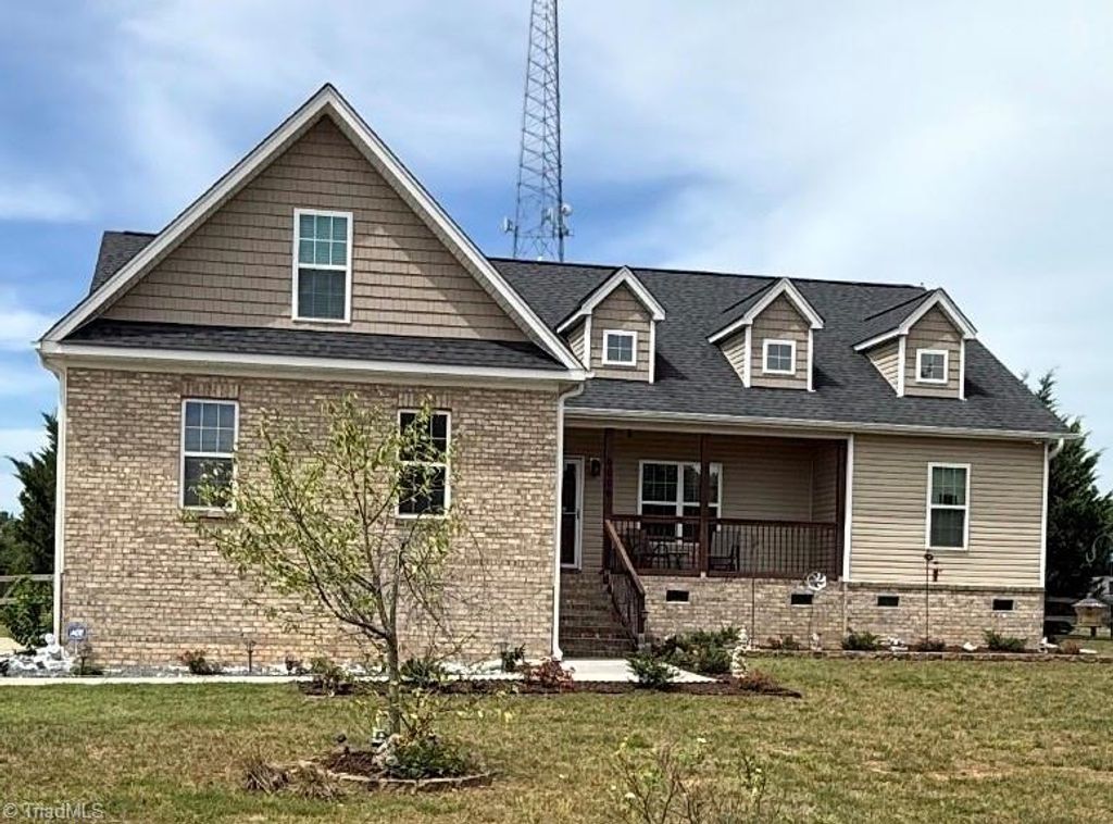 6006 Grass Field Court, Gibsonville, NC 27249