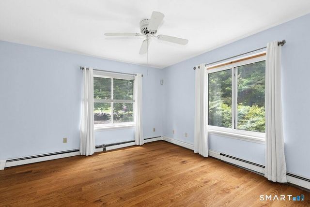 30 Boulevard, Newtown, CT 06470
