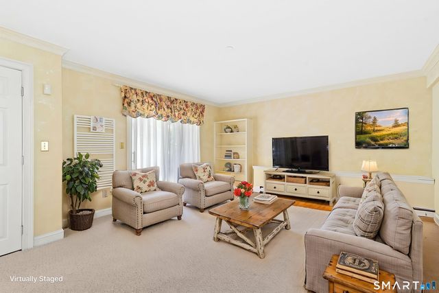 30 Boulevard, Newtown, CT 06470