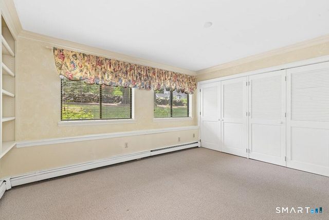 30 Boulevard, Newtown, CT 06470