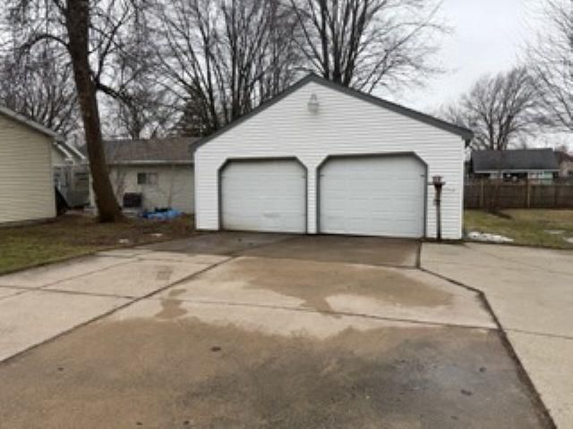 80 TAYCO STREET, Menasha, WI 54952