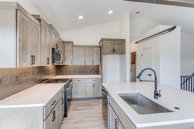 12013 W Cornelison Ct, Wichita, KS 67205