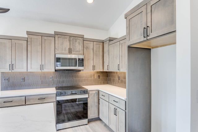 12013 W Cornelison Ct, Wichita, KS 67205