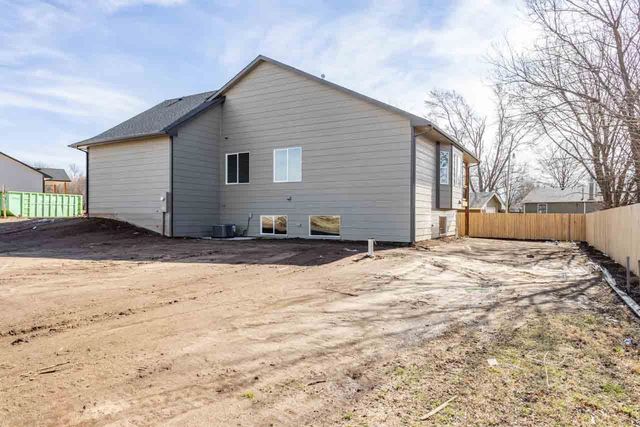 12013 W Cornelison Ct, Wichita, KS 67205