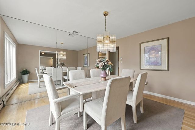 6 Grant Road, Manalapan, NJ 07726