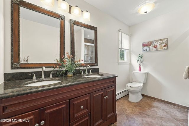6 Grant Road, Manalapan, NJ 07726