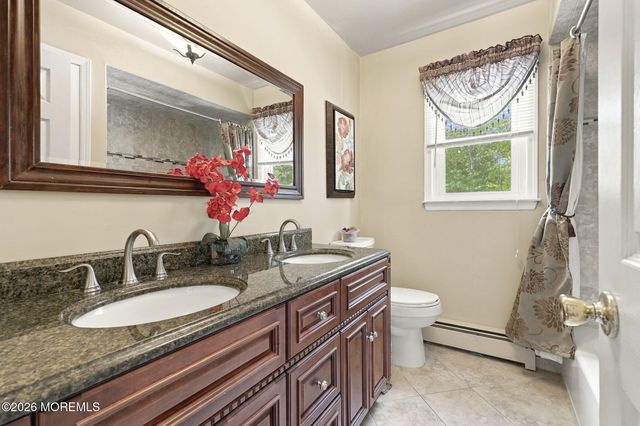 6 Grant Road, Manalapan, NJ 07726