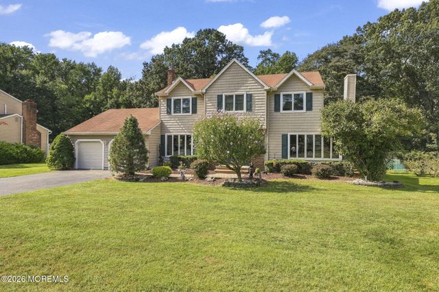 6 Grant Road, Manalapan, NJ 07726
