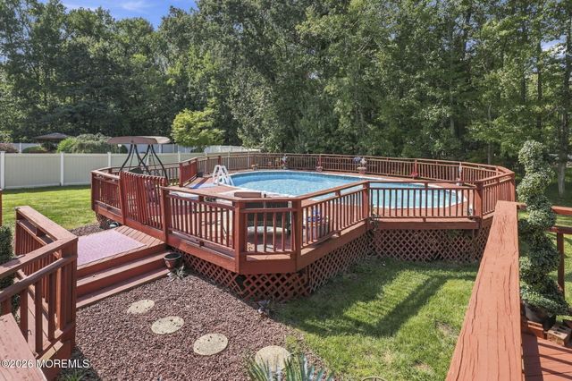 6 Grant Road, Manalapan, NJ 07726