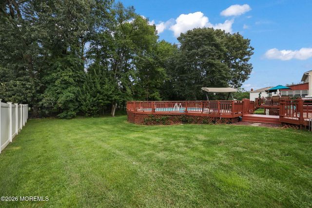 6 Grant Road, Manalapan, NJ 07726