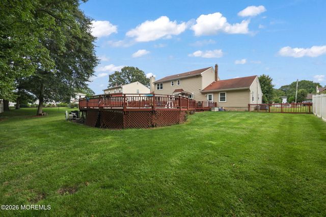 6 Grant Road, Manalapan, NJ 07726