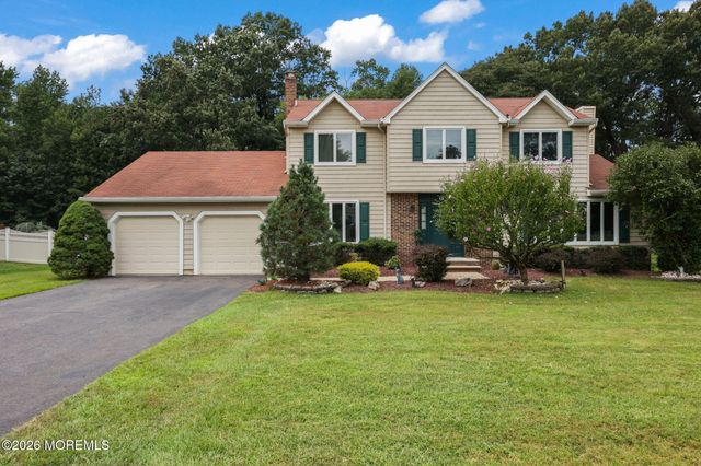 6 Grant Road, Manalapan, NJ 07726