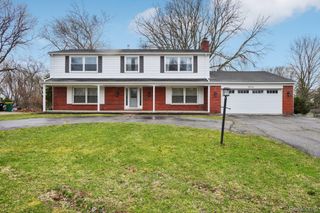 29729 Pipers Lane, Farmington Hills, MI 48334