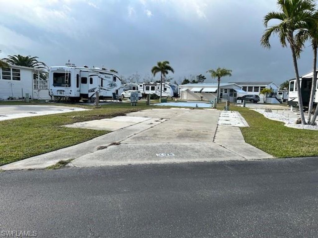 19681 Summerlin Rd. C-358, FORT MYERS, FL 33908 — photo 2