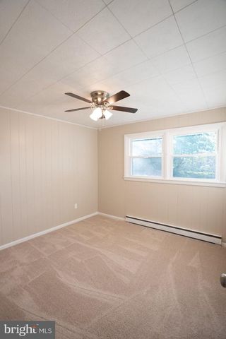 118 SYCAMORE DR, Mount Holly Springs, PA 17065