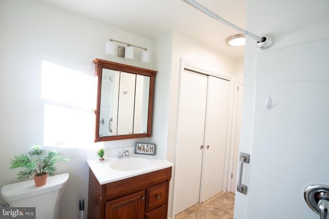 118 SYCAMORE DR, Mount Holly Springs, PA 17065