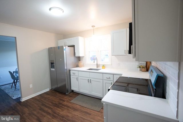 118 SYCAMORE DR, Mount Holly Springs, PA 17065