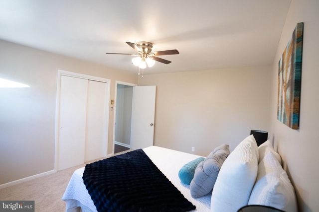 118 SYCAMORE DR, Mount Holly Springs, PA 17065