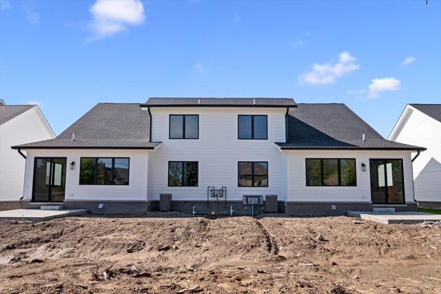 5829 Heights Drive, Sterling Heights, MI 48314
