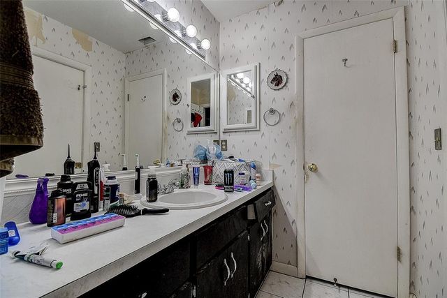 3728 PARKWAY BOULEVARD, Land O Lakes, FL 34639