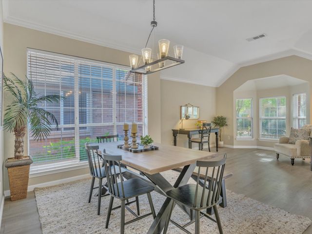 9117 Farmer Drive, Fort Worth, TX 76244