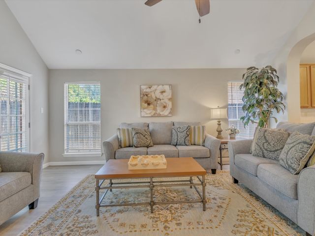 9117 Farmer Drive, Fort Worth, TX 76244